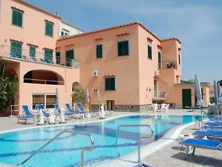 Terme Rosaleo Szálloda 3*